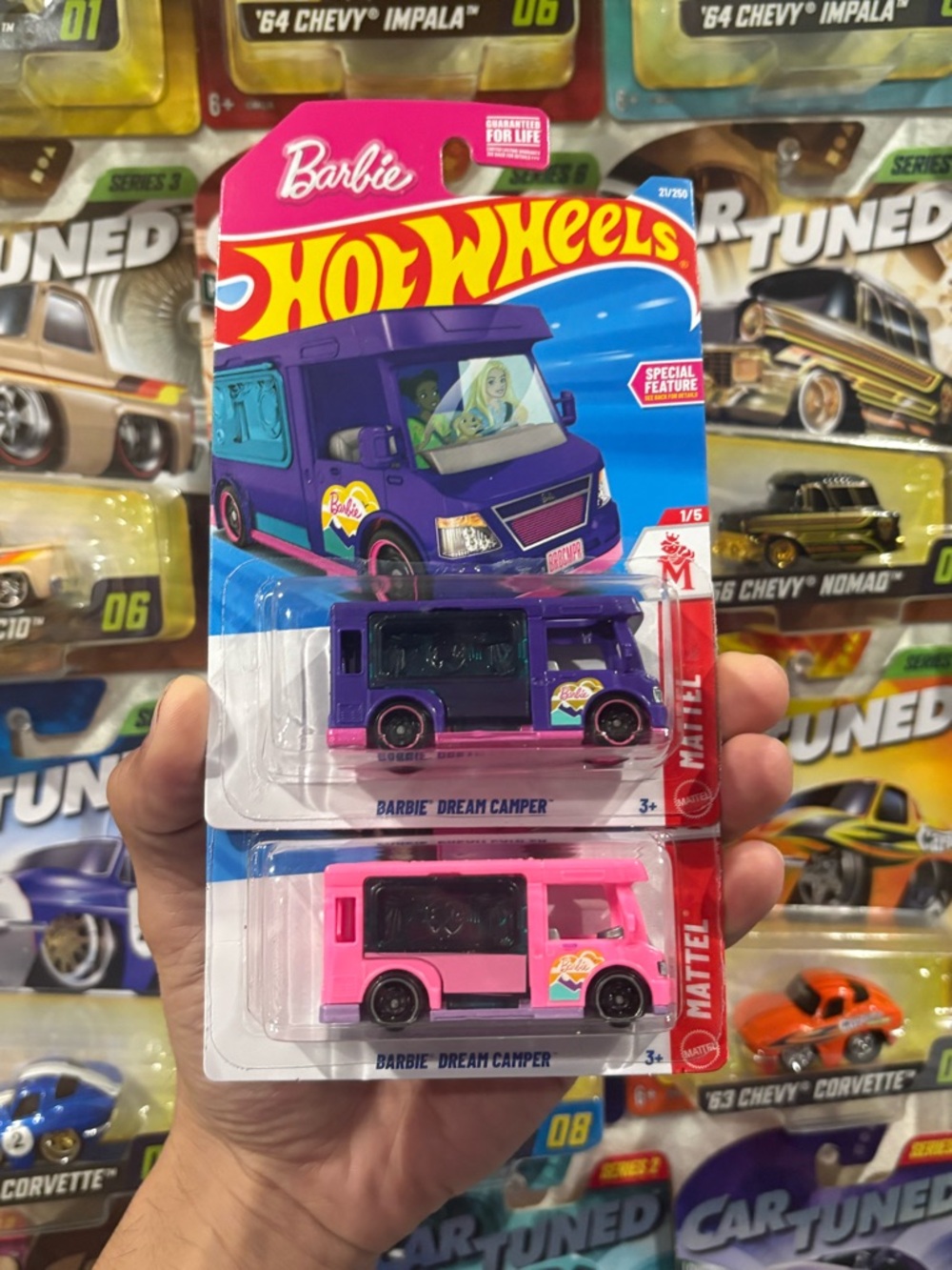 Hot wheels Barbie dream camper lot of 2